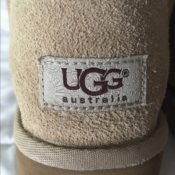 Classic Tall UGG Boots in Sand   Women’s 9 - Picture 3 of 5